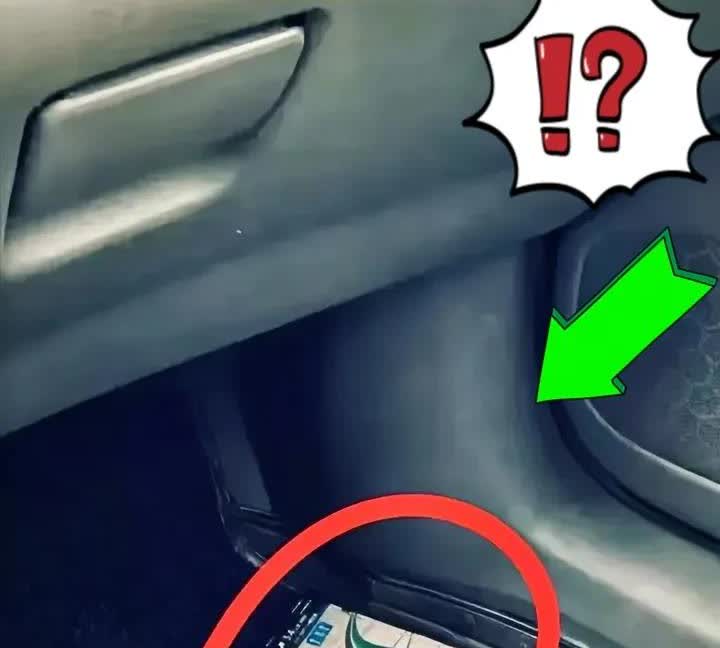 在高速路上遇到这种情况该怎么办啊？
我实在是没办法了，一个人在高速上突然遇到，