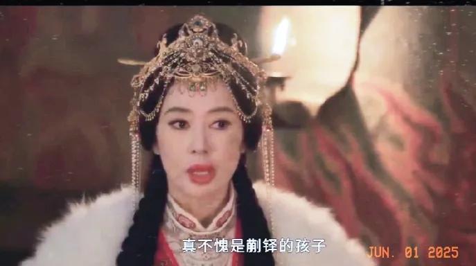 1.《藏海传》。冬夏国的宝贝可不止是癸玺，还有能追踪癸玺方位的罗盘。这就厉害了，