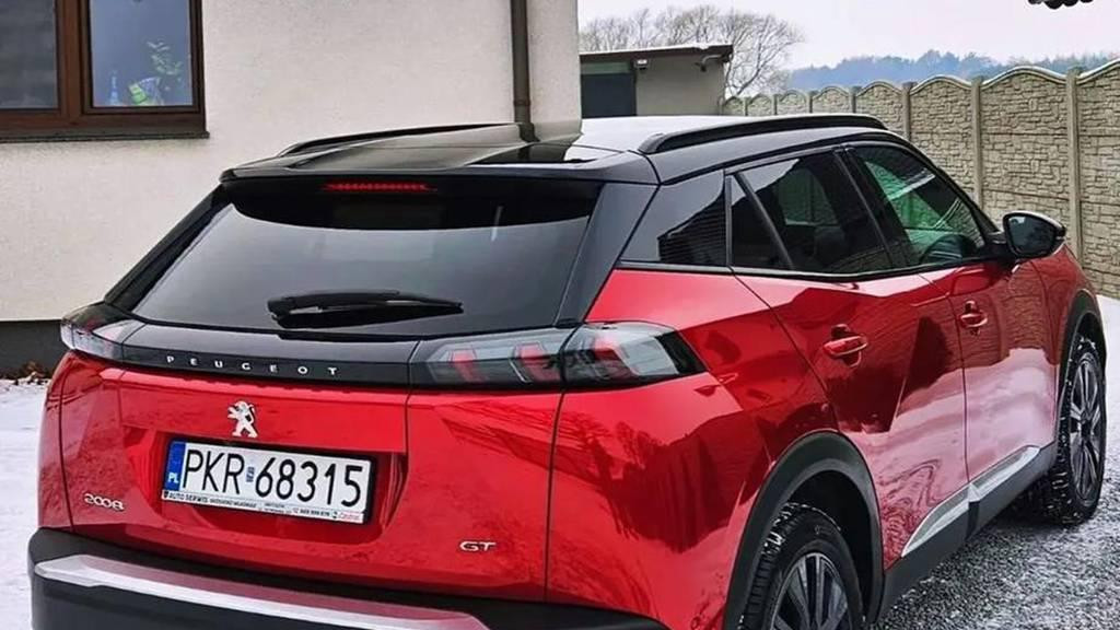 标致2008智能驾驶升级，全速域自适应巡航，车道居中保持