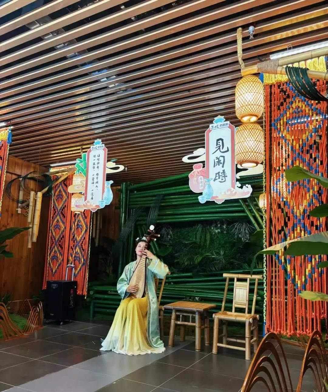 真是左右为难！目前正在整治躺平式干部，采取了多种方式，最后还要评出哪些人是躺平式