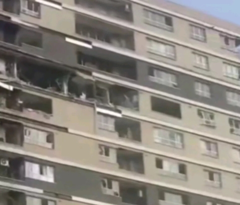 伊朗官媒证实，当地时间10日，伊朗首都德黑兰发生一起公寓楼爆炸事件，初步调查显示