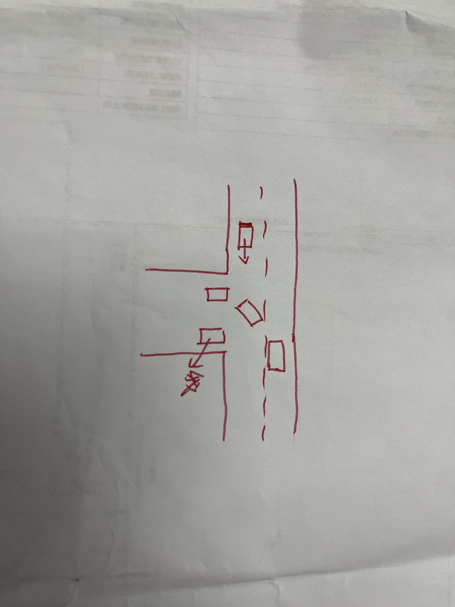 有没有法制这种坏的
现在开车的真的素质低，仗着转弯让直行的原则，看我转弯，直行宝