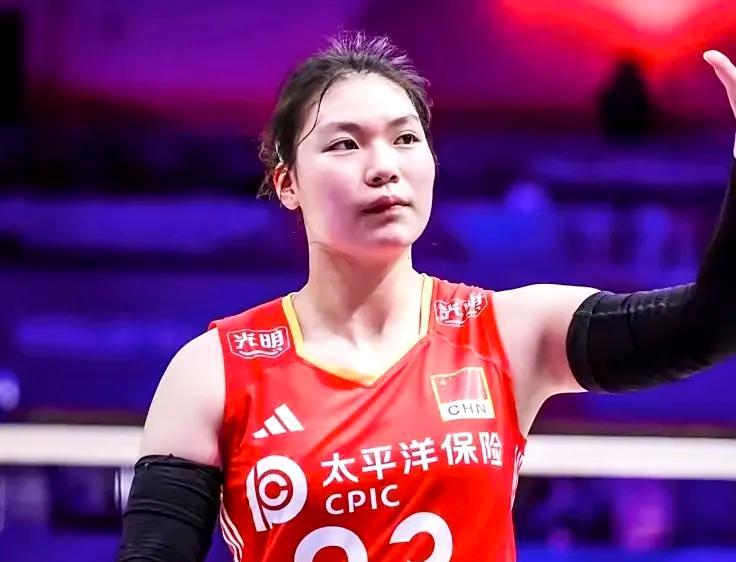 你去仔细瞧瞧那位排名世界第一的二传沃沃什icon是一副怎样的体魄，就不会再建议1