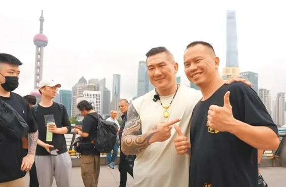 台湾网红“馆长”陈之汉再次刺痛民进党：“台湾96%都是中国人……我们都是中国人，