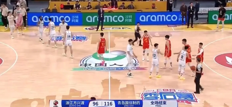 青岛队客场20分大胜浙江广厦队，刘维伟看来命里克浙江啊！青岛队今天打的真好，尤其