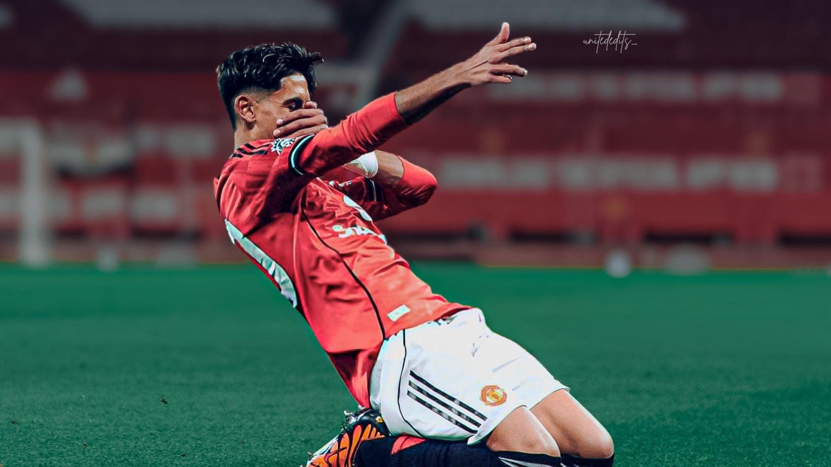 曼联送跑车游说小梅西放弃巴萨梦！留队未来可当王牌，获誉最强10后