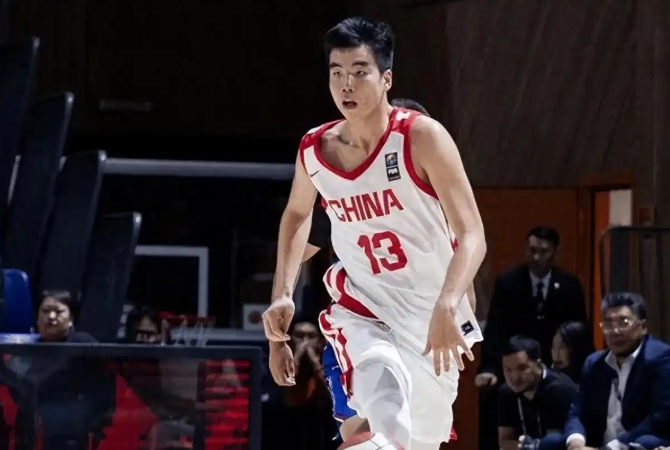 U16男篮亚洲杯半决赛 ，中国86-72战胜新西兰。
本场比赛，中国U16男篮球