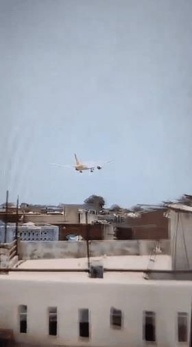 印度航空 AI171 航班坠机事故造成的人员伤亡或许比想象中的要严重得多，从当地