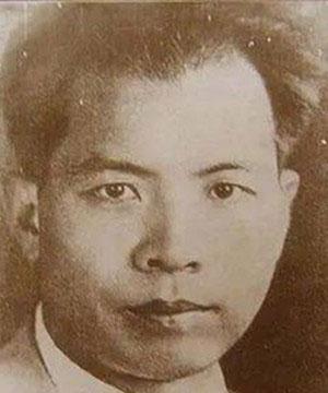成都解放前17天，四川革命先驱杨伯恺被活埋在通惠门外，他有个女儿，今天的所有中国