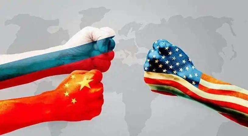 [微风]如果俄罗斯真跟美国联手遏制中国，中俄关系必将走向破裂。一旦双方反目成仇，