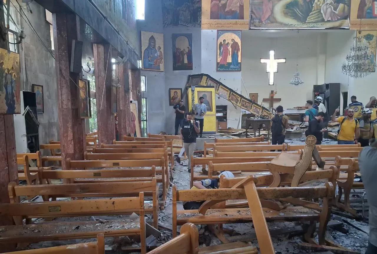 突发：教堂弥撒期间遭遇自杀式爆炸，致25人不幸遇难
在叙利亚首都大马士革的一座教