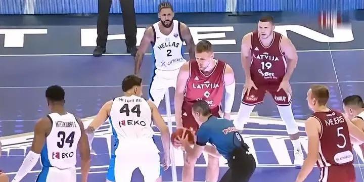 今天欧锦热身赛迎来多场焦点对决
字母哥率领希腊队以104-86大胜拉脱维亚
字母