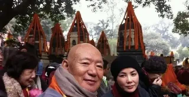 破案了！
总算搞明白王菲谢霆锋为什么只恋爱不结婚了，原来有这 3 个顾虑：第一