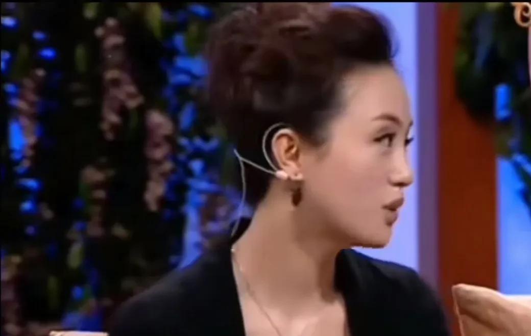 演员朱媛媛说：“我老公辛柏青是我的初恋，我也是他的初恋，我对爱情的这种选择和执着