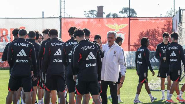 穆里尼奥在本菲卡玩青春风暴，捧红罗马弃将达尔，距离变现不远了