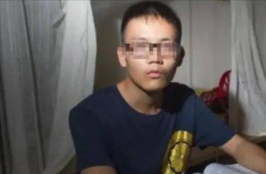 说起来你可能不信，湖南有个学霸叫李金山，平时成绩超好，大家对他都寄予厚望。可高考