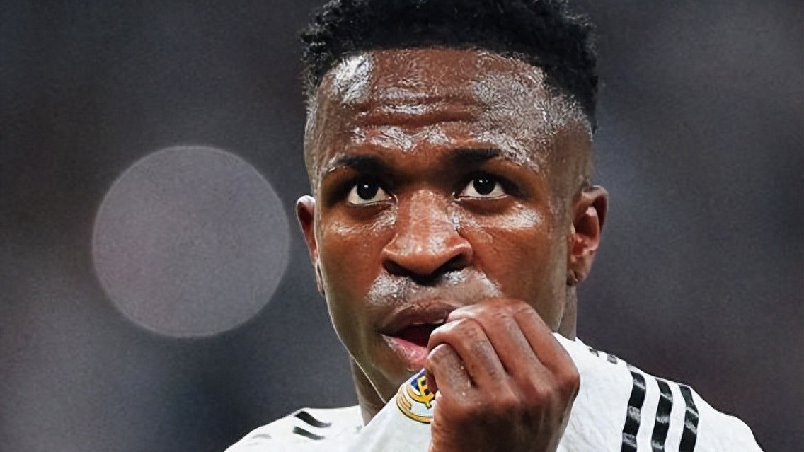 沙特金主抛出3.5亿欧+10亿合同，希望维尼修斯加盟