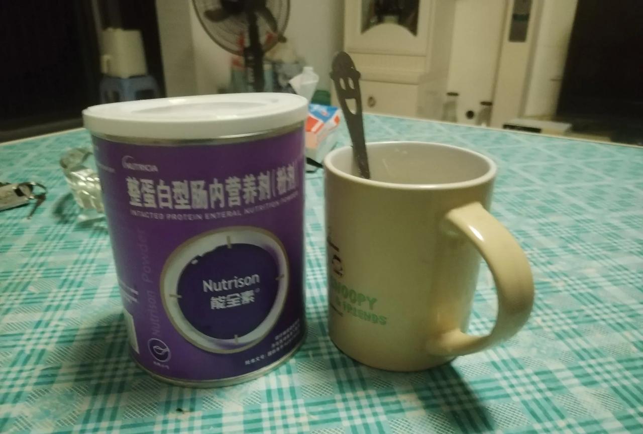 习惯成自然。
我4月底查出结肠癌，5月初到长沙湘雅医院做切除手术。
现在，每隔2