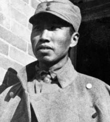 一天，有人告诉彭老总，害死左权的日军将在祁县举办庆功宴，彭老总大怒：“把欧致富给