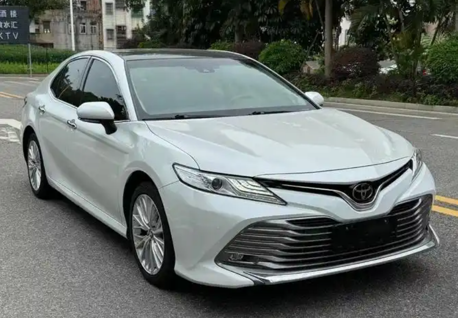 9.98到7.98，秦L价格战打了一个寂寞？
凯美瑞，1月卖了15696辆，
凯