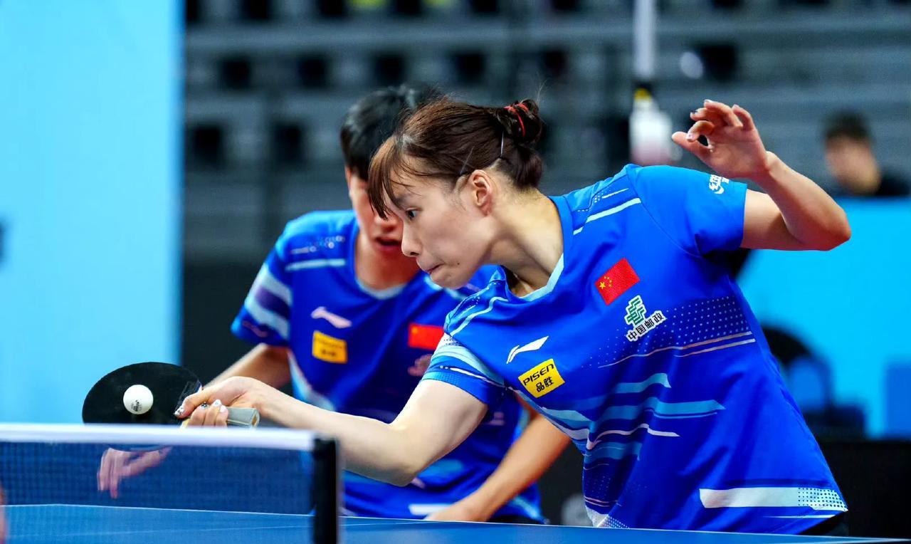 两个3-0[赞]！
国乒两对儿混双组合全部晋级四强！
刚刚结束的两场WTT常规挑