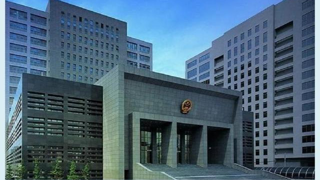 从央视一哥到犯罪嫌疑人，朱军被偷走的4年人生，究竟谁来买单？