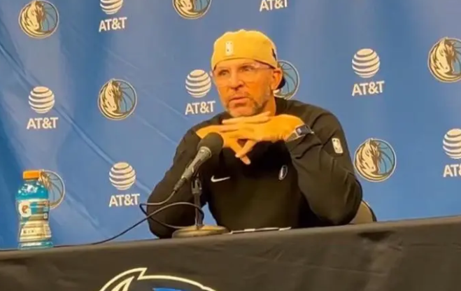 NBA常规赛：独行侠将于主场迎战雄鹿。
赛前，独行侠主教练杰森-基德接受了记者采