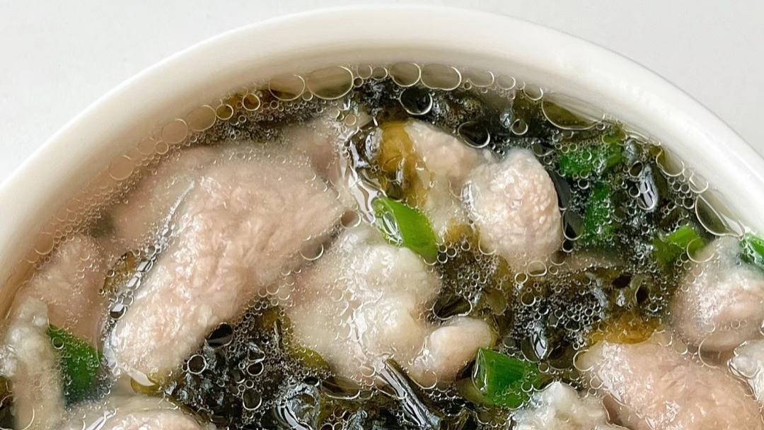 肉片嫩到弹牙、汤鲜到舔碗：紫菜滑肉汤秘籍大公开