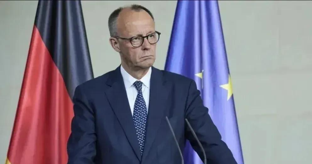 德国媒体不高兴了！针对当前的国际局势，德国媒体表示，中国在当前的国际关系中左右逢