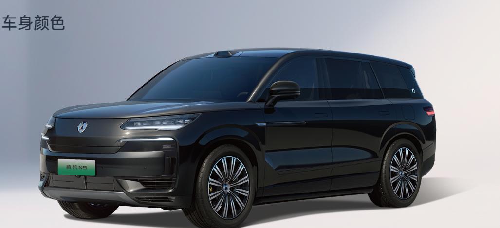外观最“靓丽”的五款SUV：
1、沃尔沃XC40；
2、坦克300；
3、小鹏G