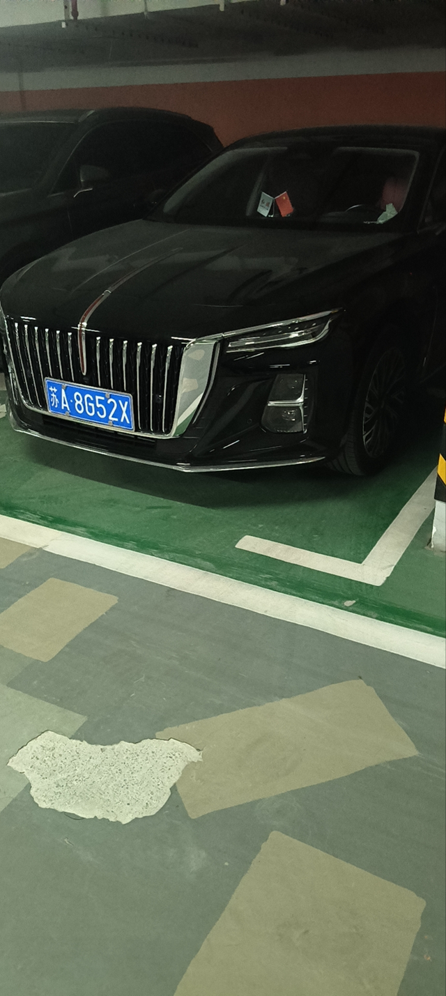 红旗h5养车成本
本人是从去年9月2日提车，是红旗h5的旗领版本，第一张图就是我