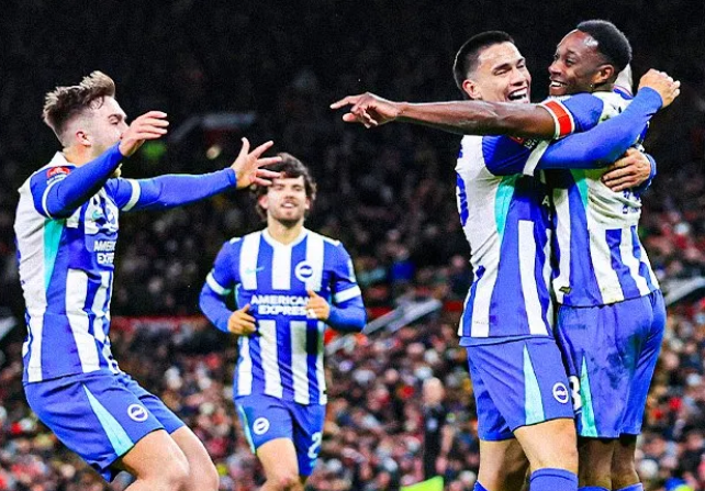 北京时间1月20日，英超、西甲和意甲赛事的场次如下：

英超第22轮04：00，