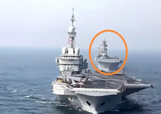 快讯!
法国航母戴高乐号进入南海声称进行“自由航行”，结果遭到全网嘲讽，因为戴高