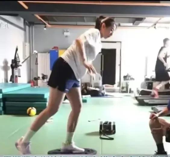 【希望天津女排多报道一些自己的消息】
这些日子，大家的关注点都在女排世联赛上了，