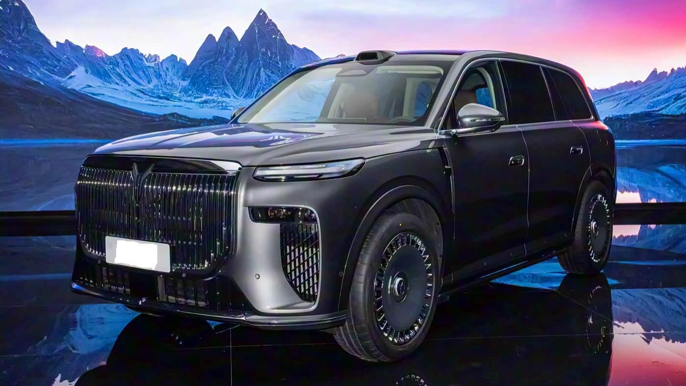 国产版“库里南”广州车展亮相！37.99万起，配鸿蒙座舱+三腔空悬