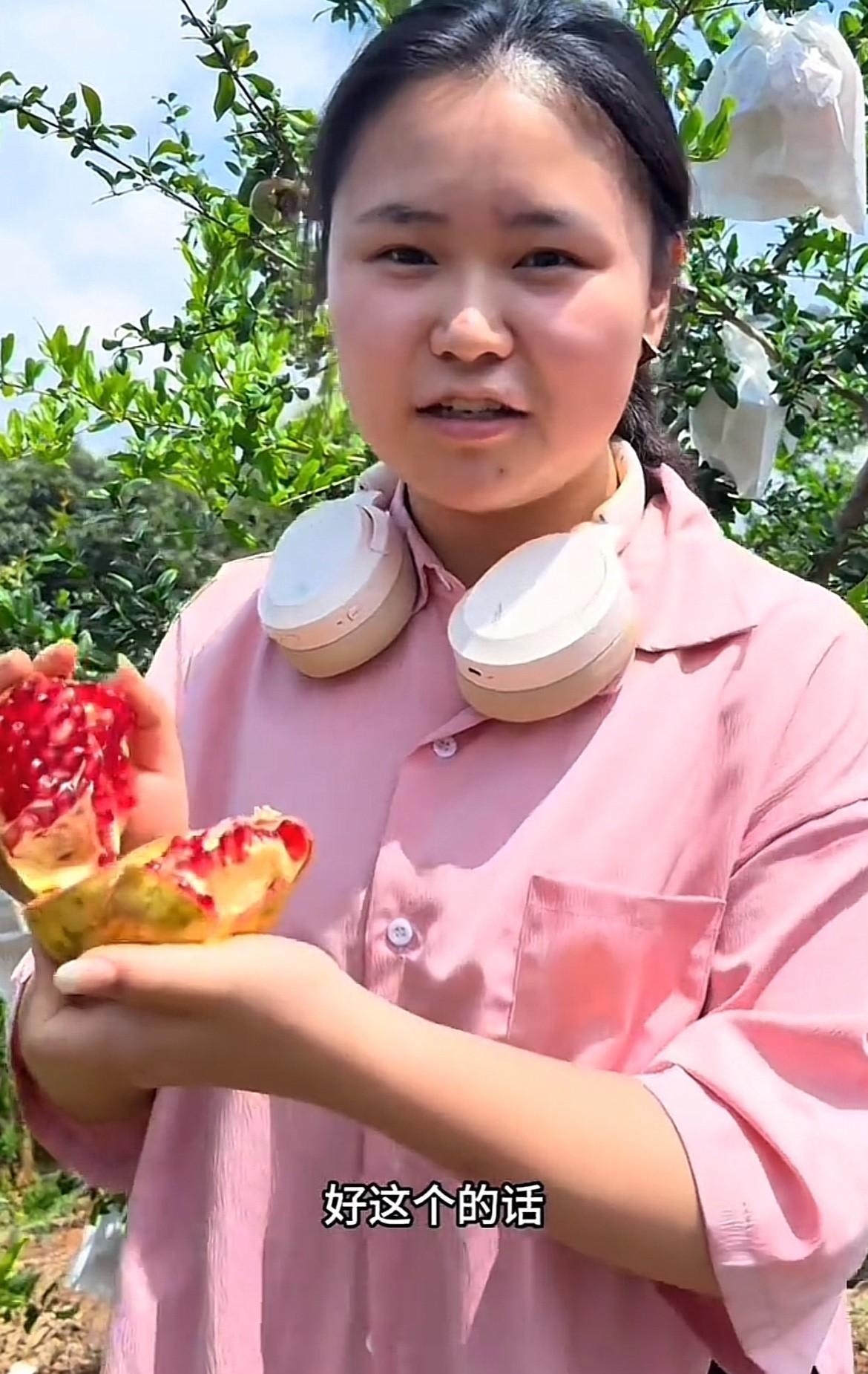 真让人不平啊！周六被拐儿童谢浩男和陈杨梅都直播，选择了周末大家都休息的时间，谢浩