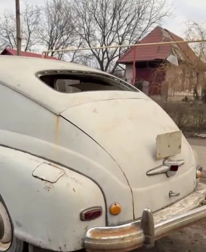 这里看看俄军发现了什么大宝贝？一辆GAZ-M20