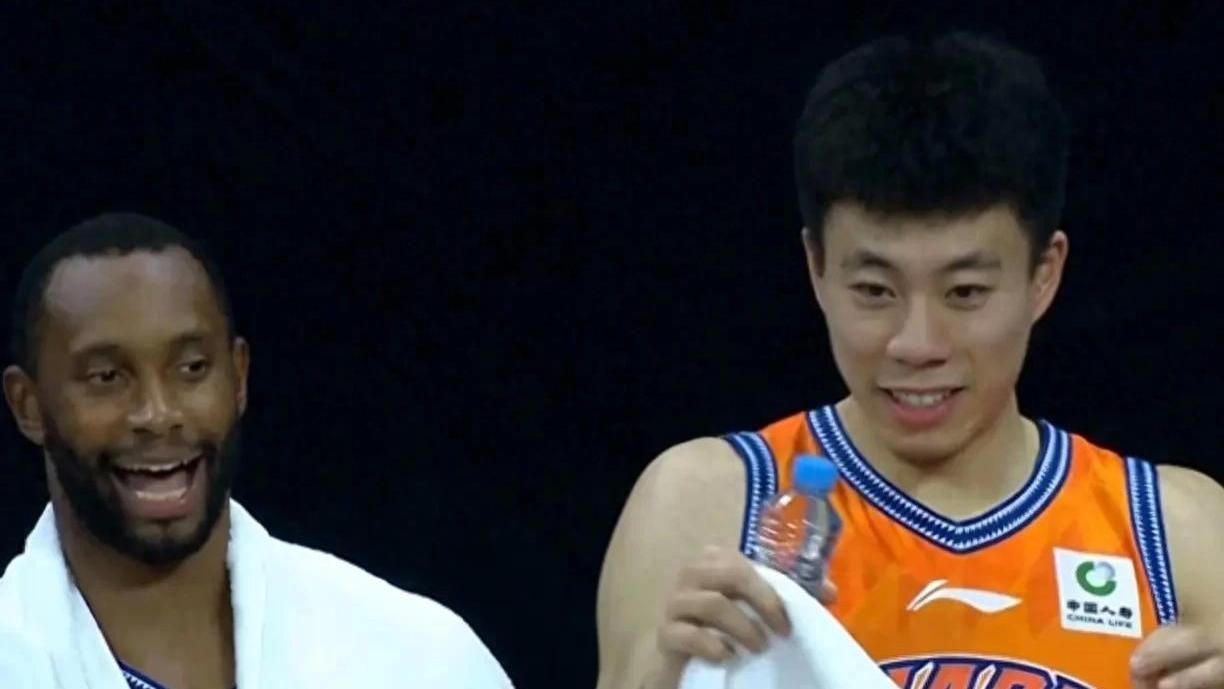 上海大胜浙江，弗格张镇麟辽宁式打法打服卢伟！