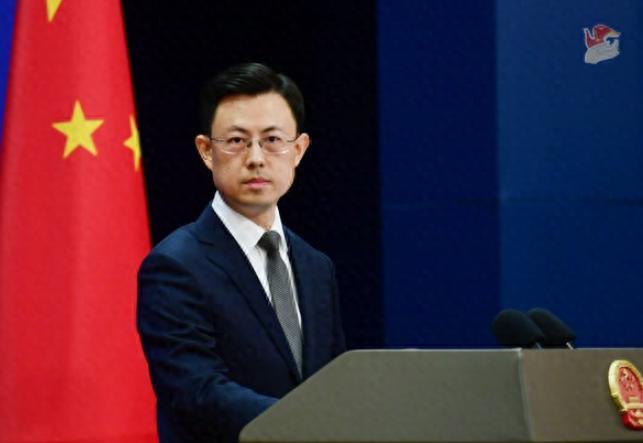 中美之间，已经没有回头路了。美国手里的绳子，已经勒住中国经济的咽喉；而中国手里的