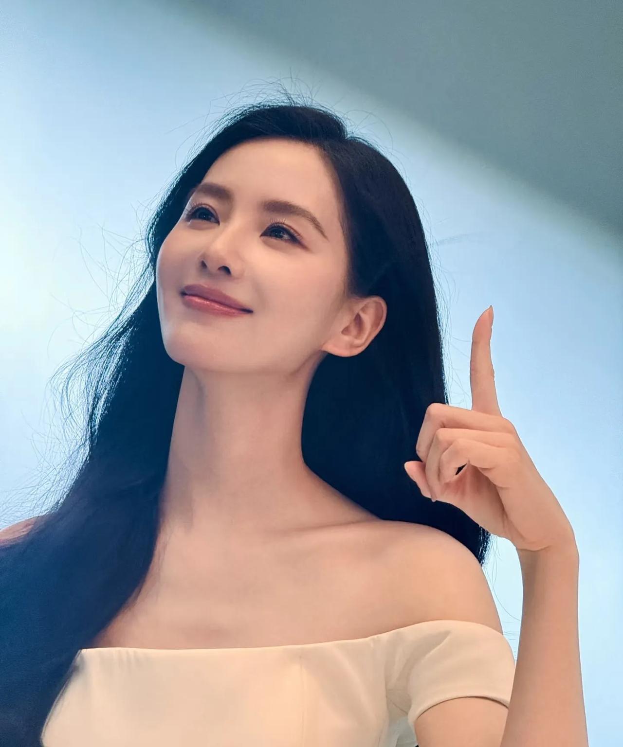 无法解释的玄妙规律，请狠狠记住：
第1、男女之间，无论是什么关系，夫妻也好，红颜