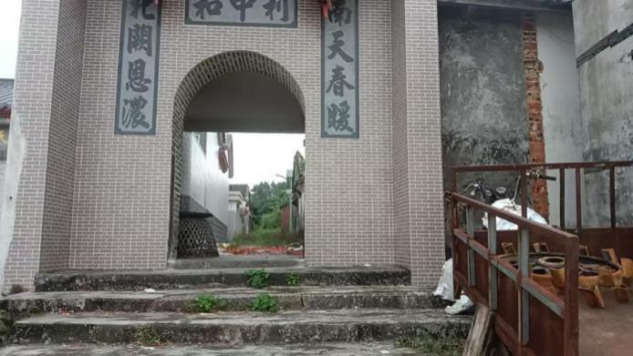 惠东多祝镇7.5米公共路被违建封堵5年老兵病危抬行维权村民遭多次拘留