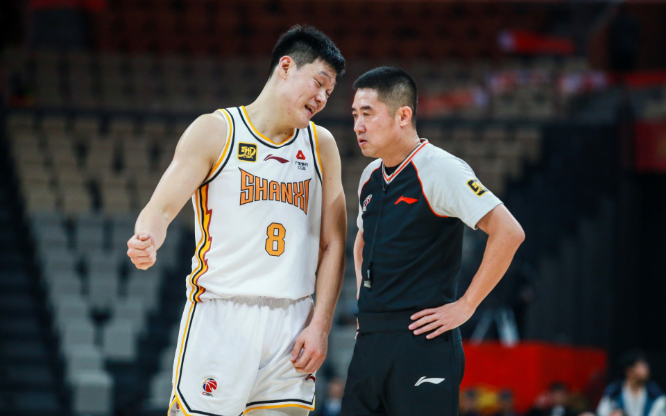 中国篮协针对CBA季后赛赛风赛纪问题再出重拳！近日召集12支季后赛球队的总经理、