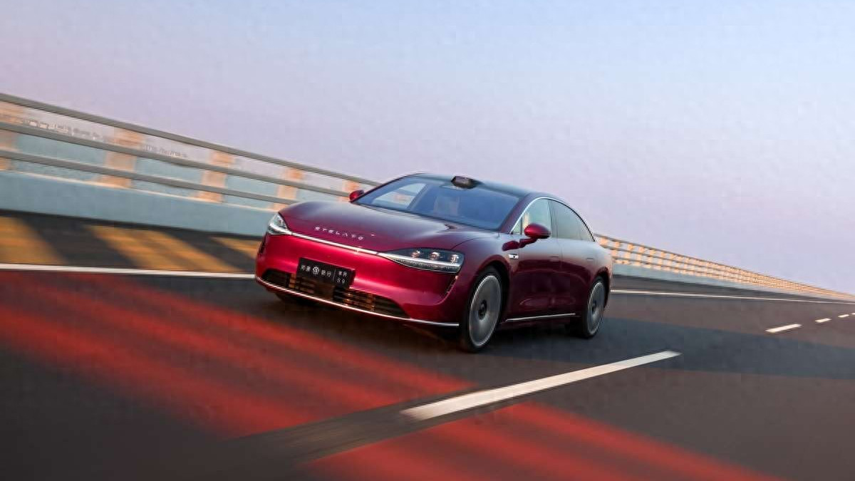 年轻人购车新宠，享界 S9，性价比与品质的完美融合​