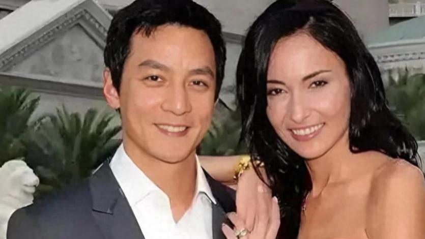 吴彦祖晒妻遭群嘲：47 岁 Lisa 秃顶像兄弟？23 年反套路婚姻，藏着最真的幸福