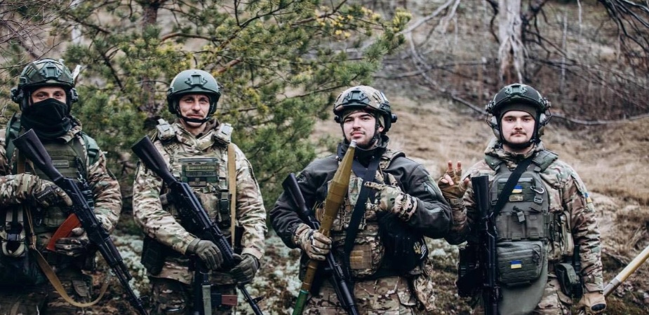 “乌克兰即将全面兵变，进军基辅？



2025年7月24日，乌克兰调查局抓捕了