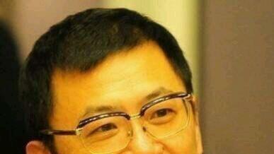 向太直播间狂飙金句："王家卫没张叔平就是个屁！"这瓜比电影还抓马！