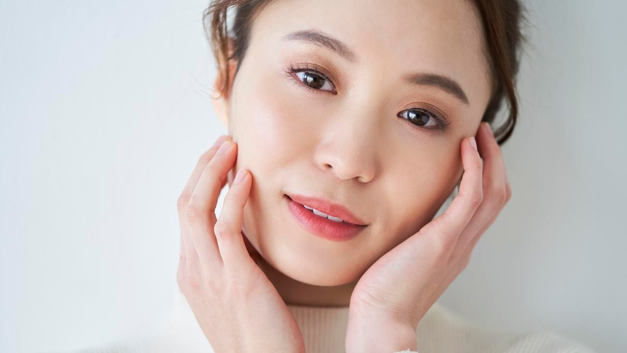 熬夜急救、皮肤干痒靠它？5款口碑平价修复面膜深度评测，冠军出乎意料！