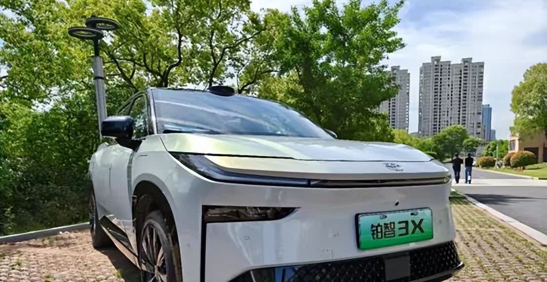 有专家预测，未来中国汽车有可能只剩下这6家：
第一：比亚迪，总部在深圳
第二