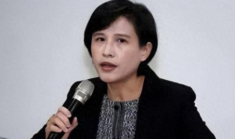 台当局总算硬气了一回！
10月1号这天，台湾“行政院副院长”郑丽君在公开场合直接