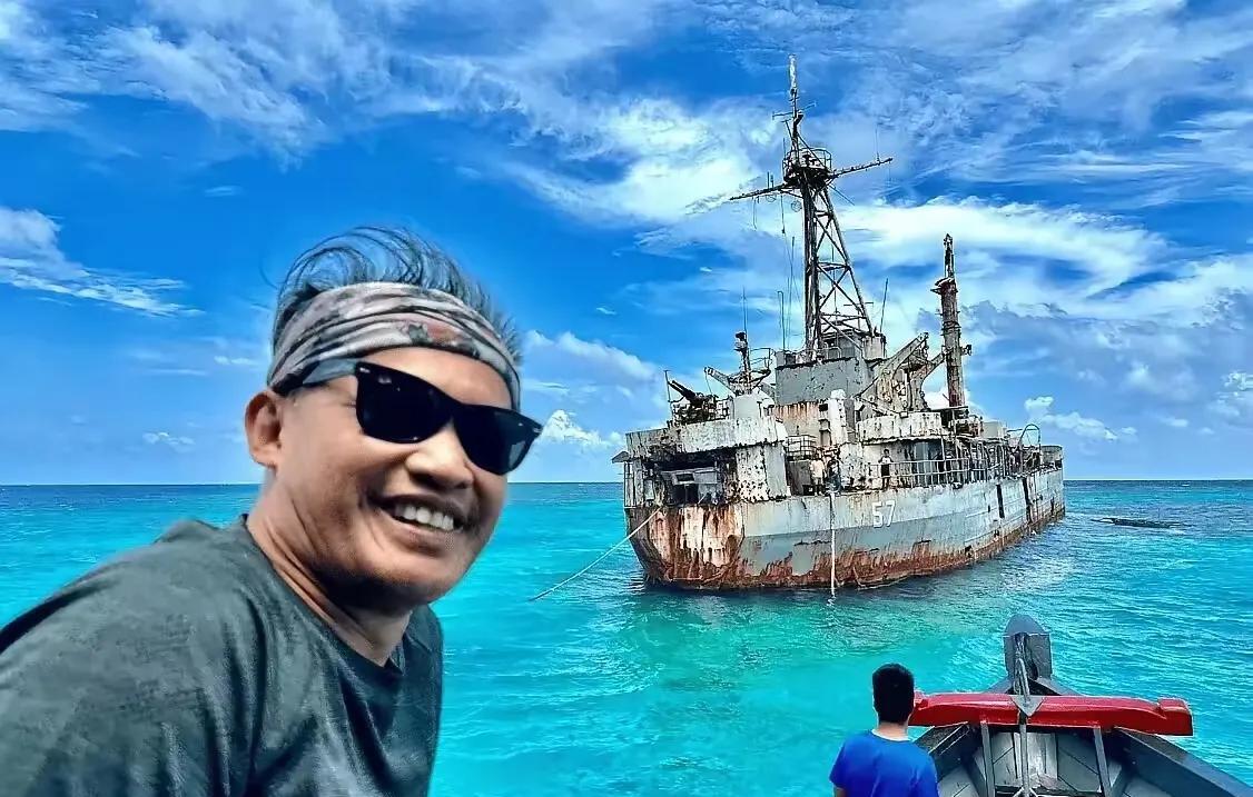 我们有055，可以单挑美国航母编队，我们有815，可以搅黄美国的联合军演，还可以